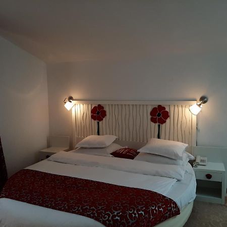 Hotel Condor Oravita Εξωτερικό φωτογραφία
